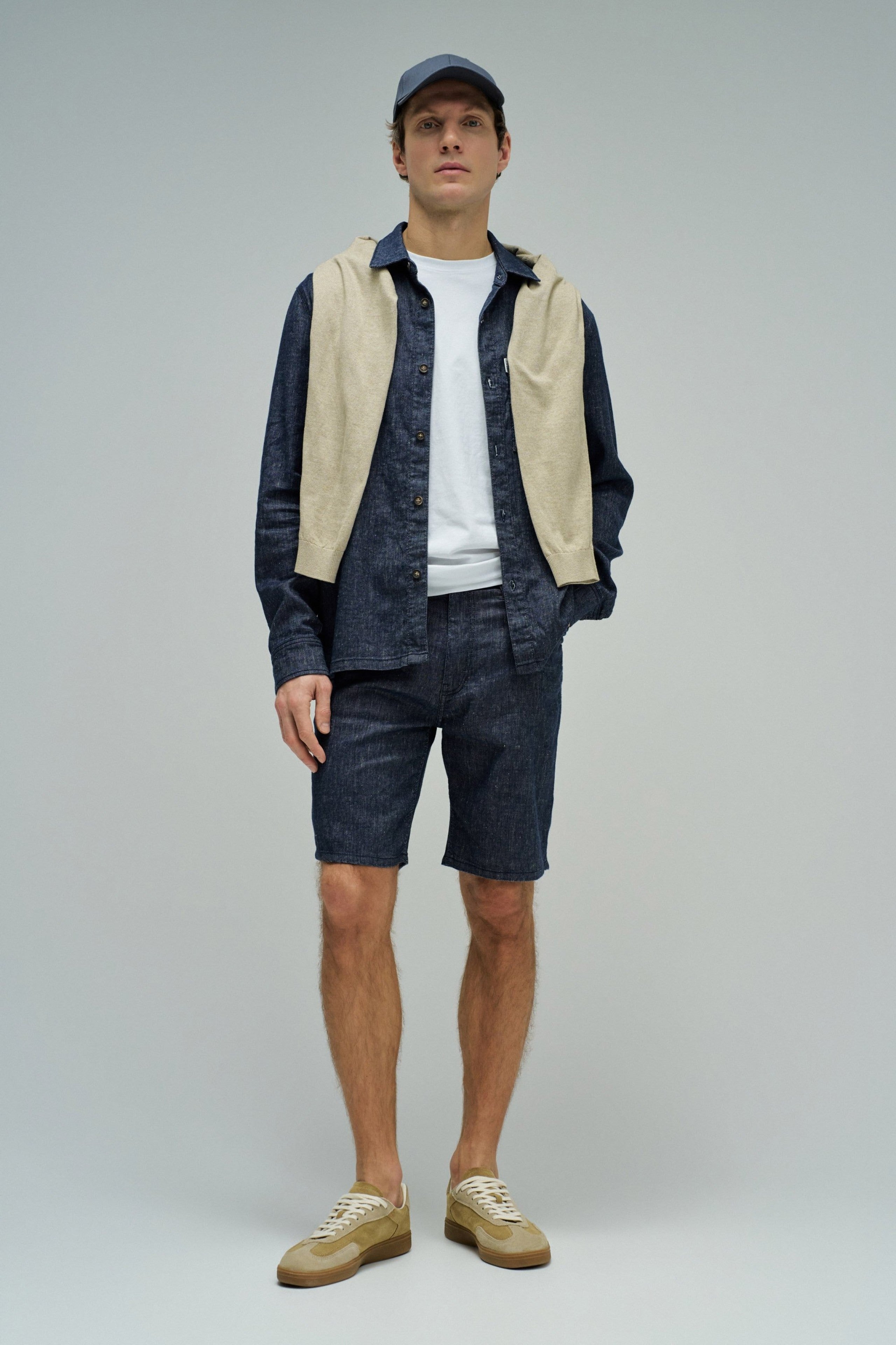 PANTALONES DE LINO