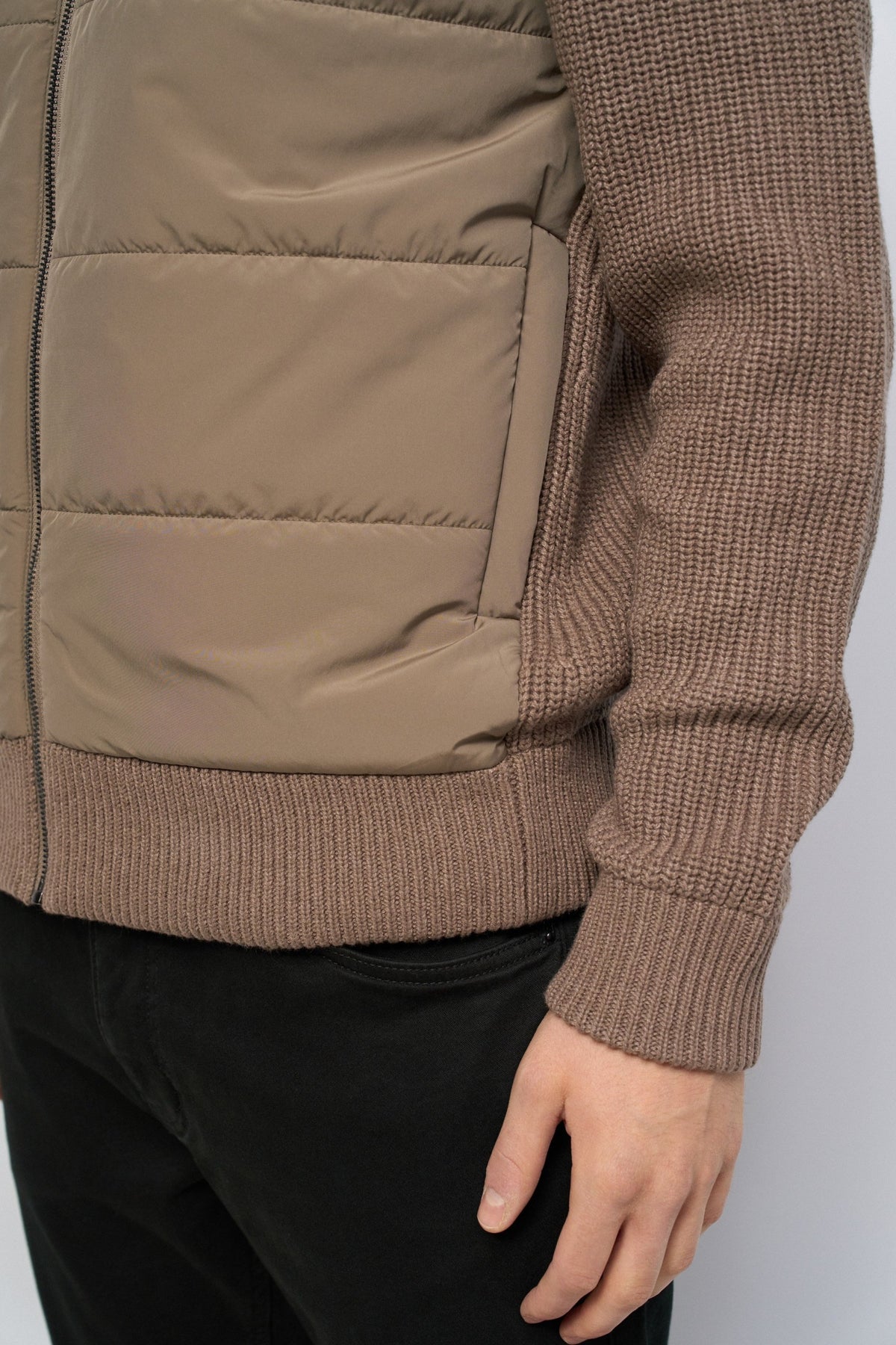 Chaqueta Salsa con mezcla de materiales
