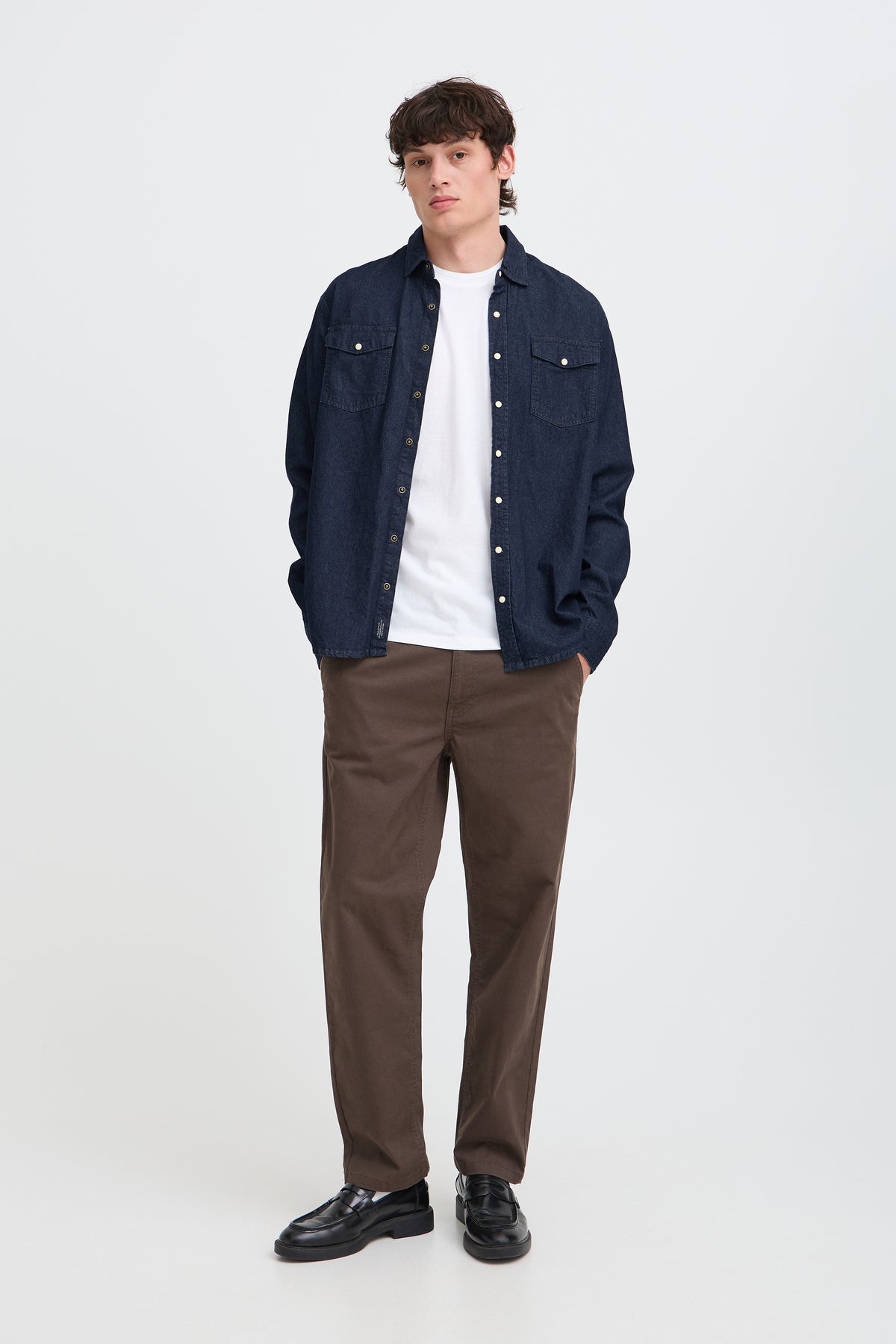 Camisa vaquera Blend con corchetes denim
