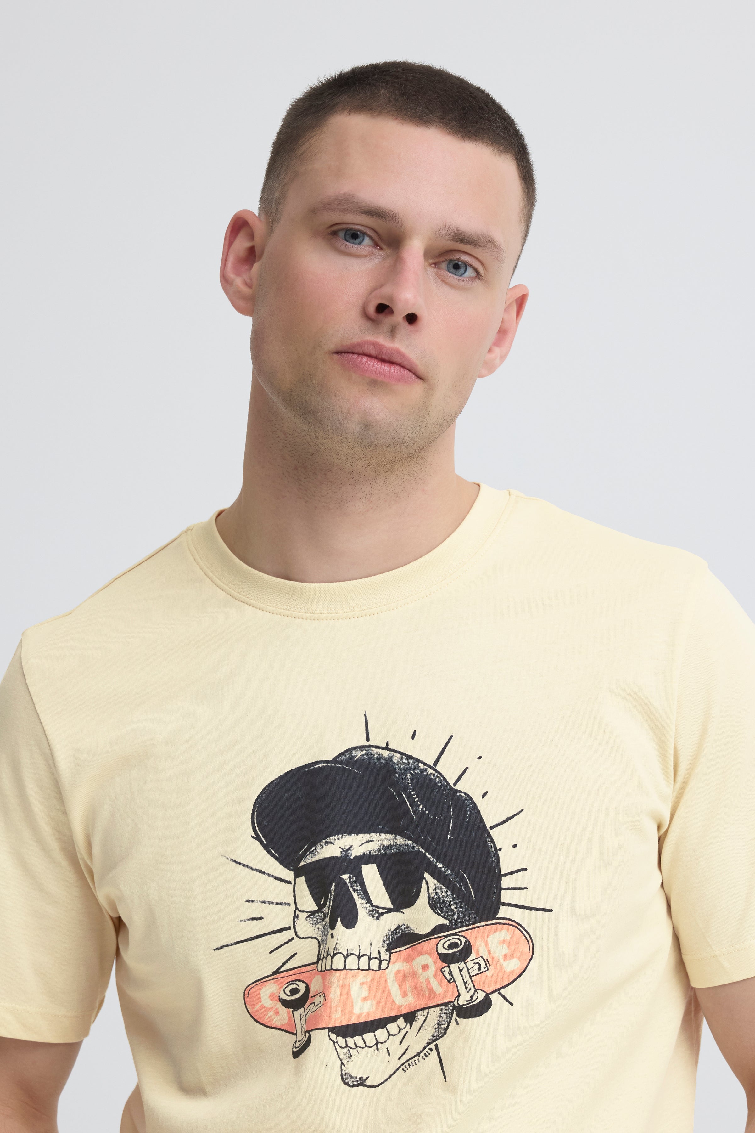 CAMISETA MANGA CORTA