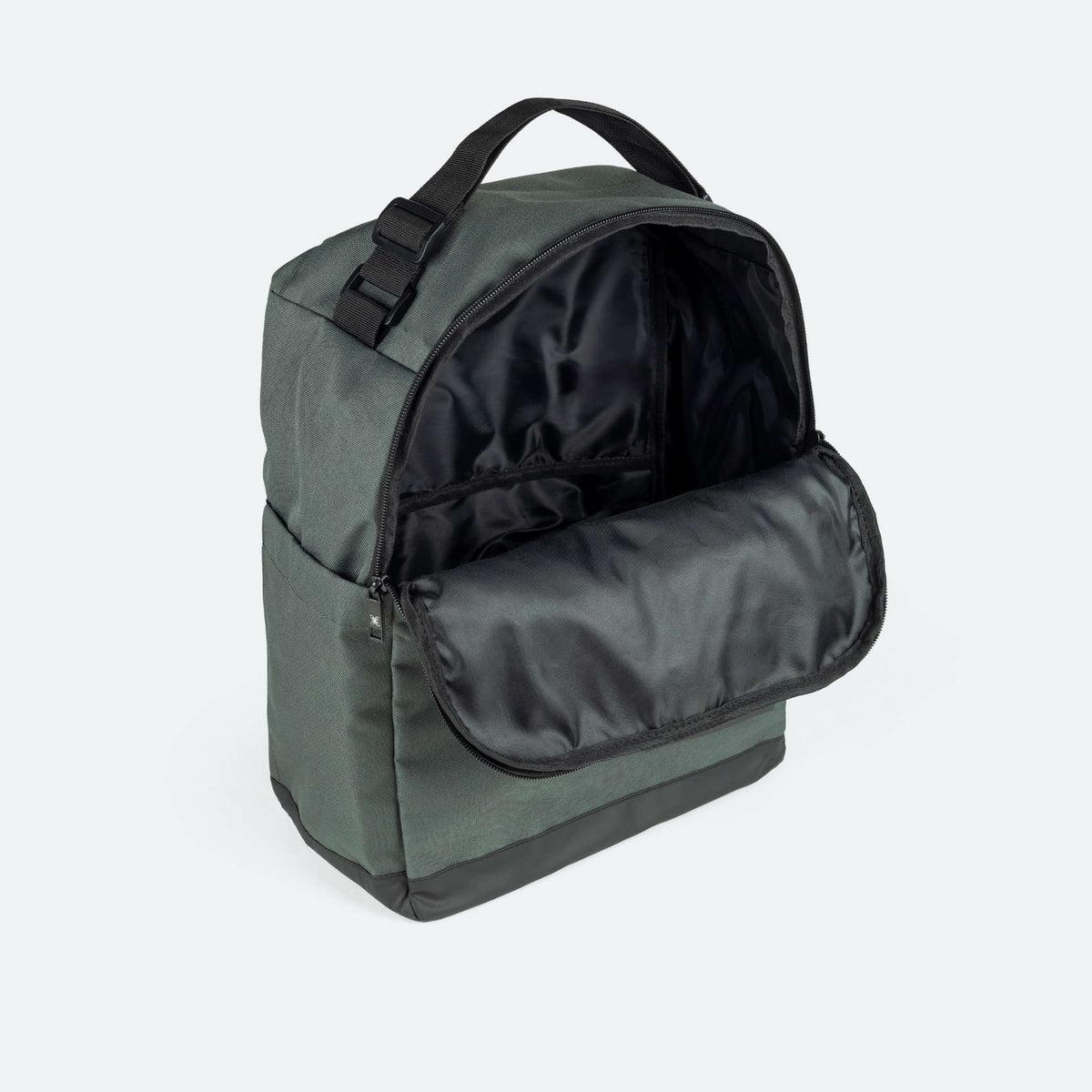 Mochila caqui de poliéster reciclado MUNICH GATE X-39 UNDERSEAT BACKPACK