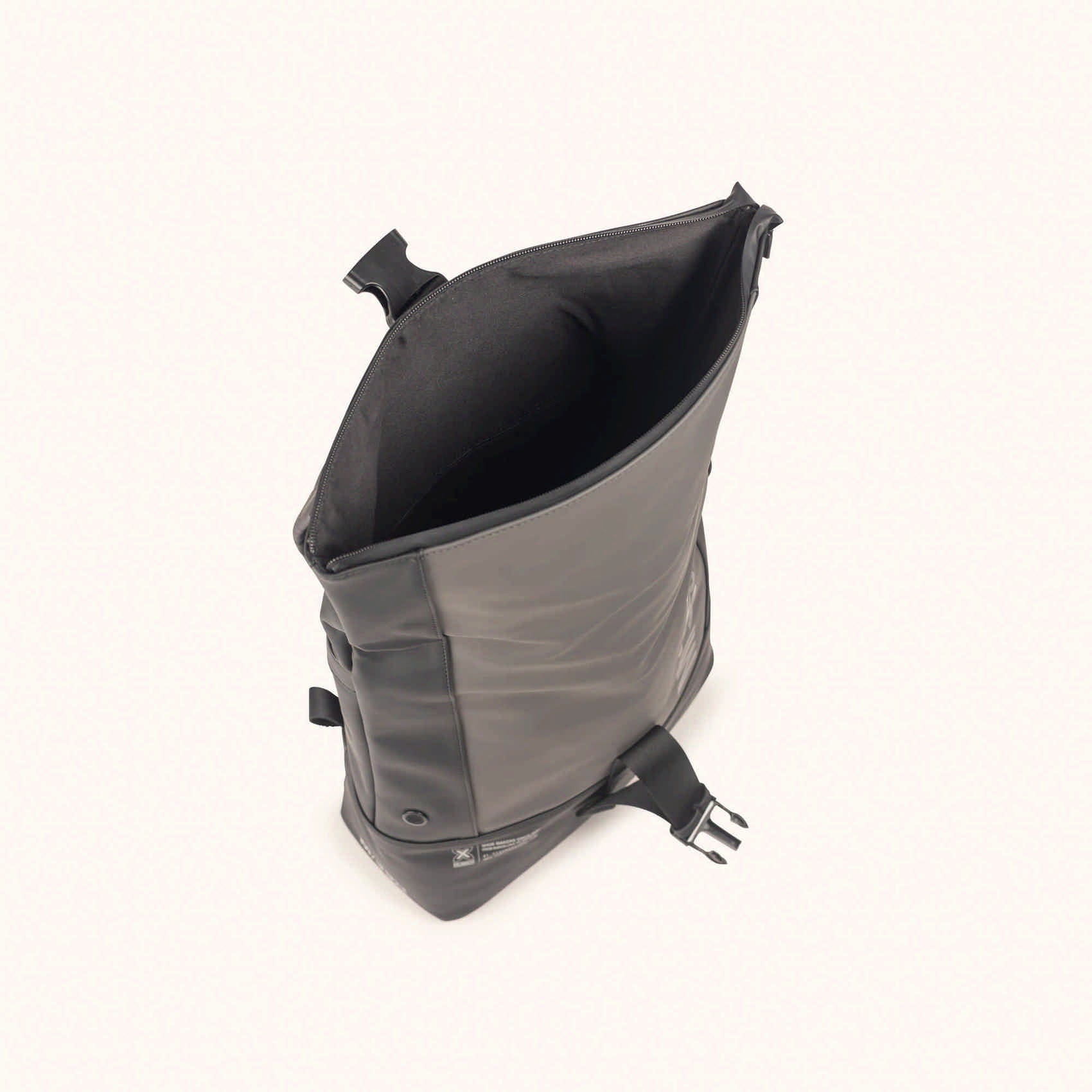 Mochila Urbana Impermeable Munich color Negro