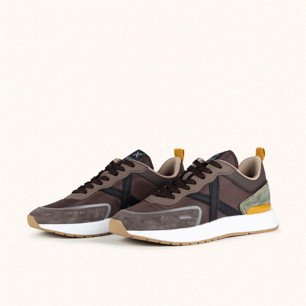 MUNICH SPEED 21 Sneakers de diseño ergonómico Marrón, Caqui y Mostaza