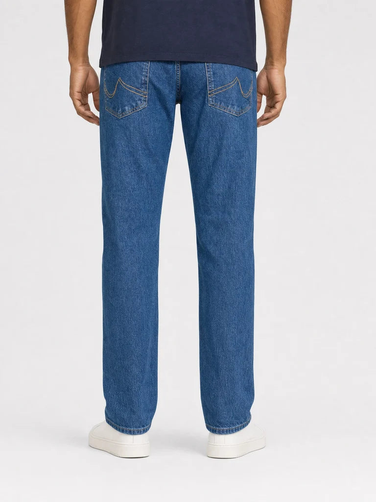 Vaqueros Russel de corte tapered steelroad
