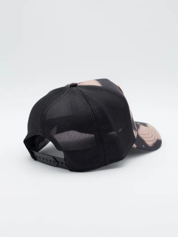 Gorra estilo Trucker con parche bordado de Goorin Bros G.O.A.T Negra