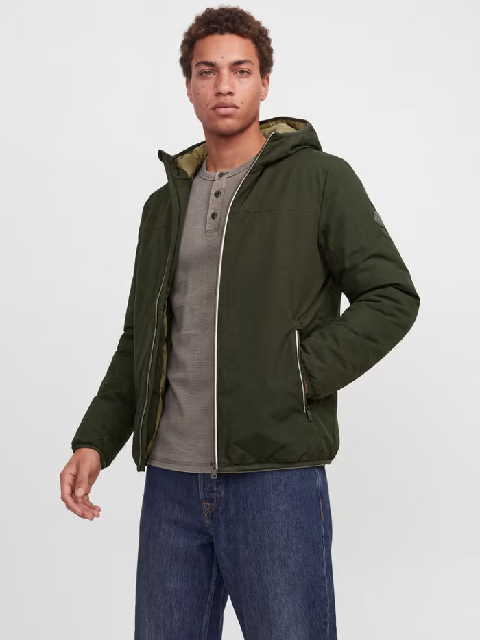Chaqueta corta acolchada