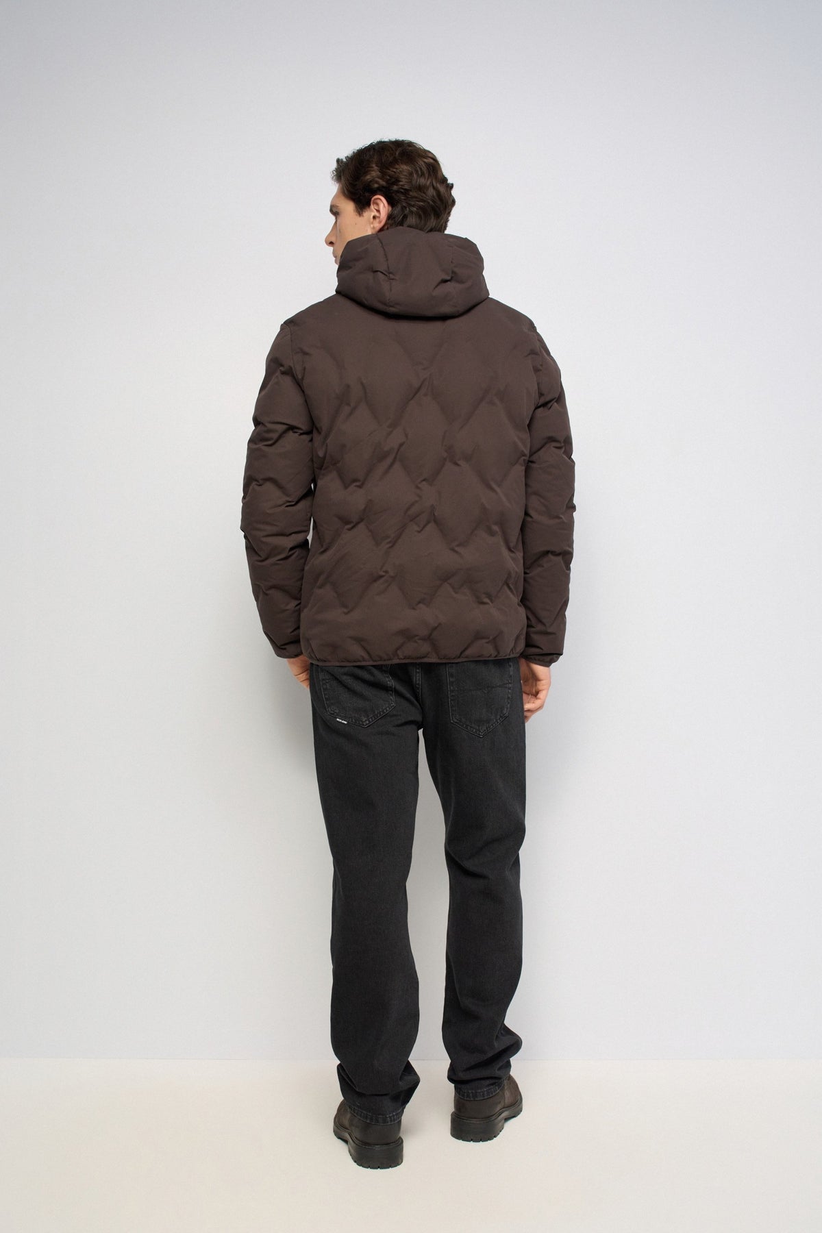 Chaqueta Salsa acolchada con bolsillos Col. Marrón