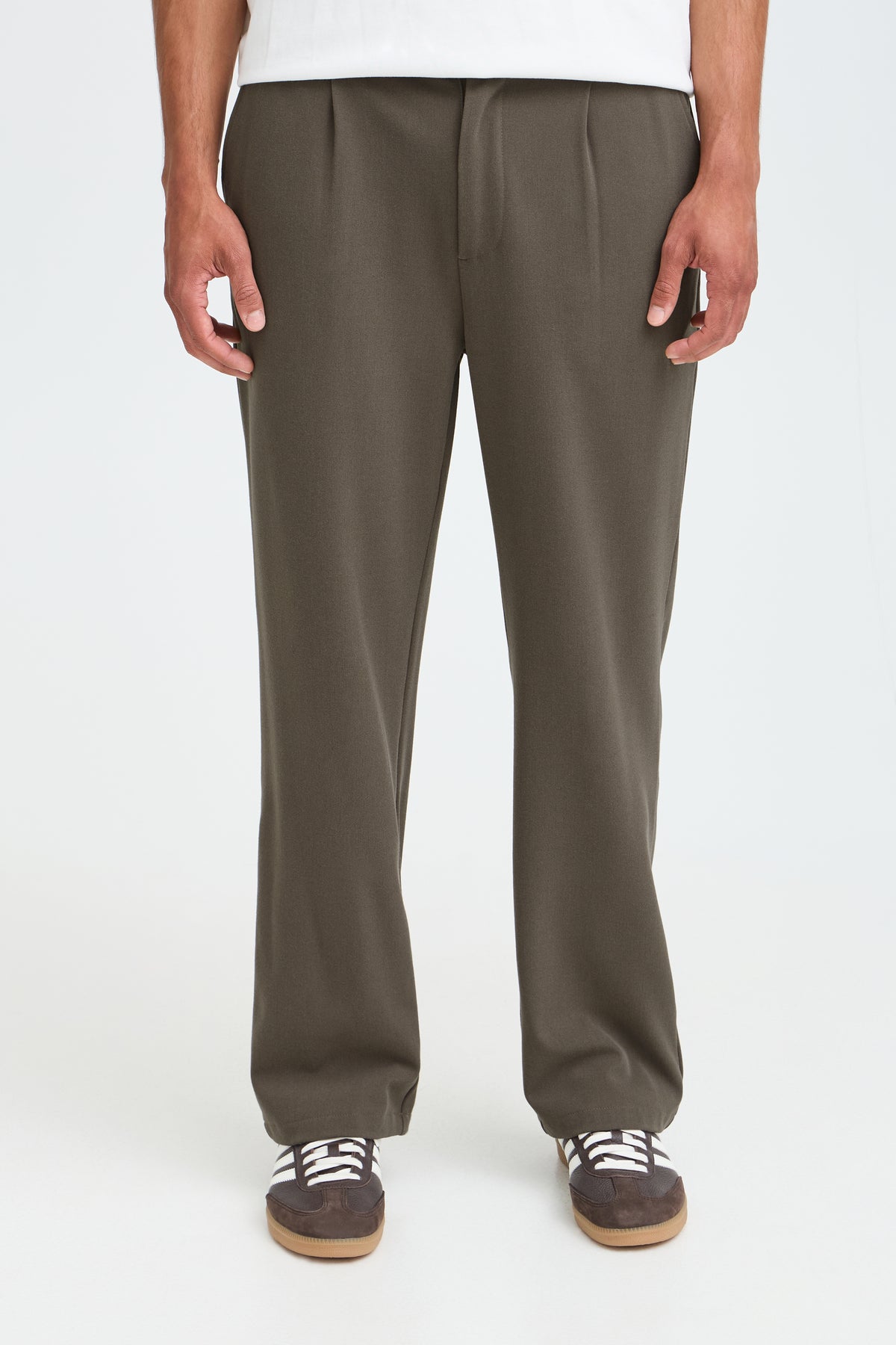 Pantalón chino Blend Malvin Loose Fit
