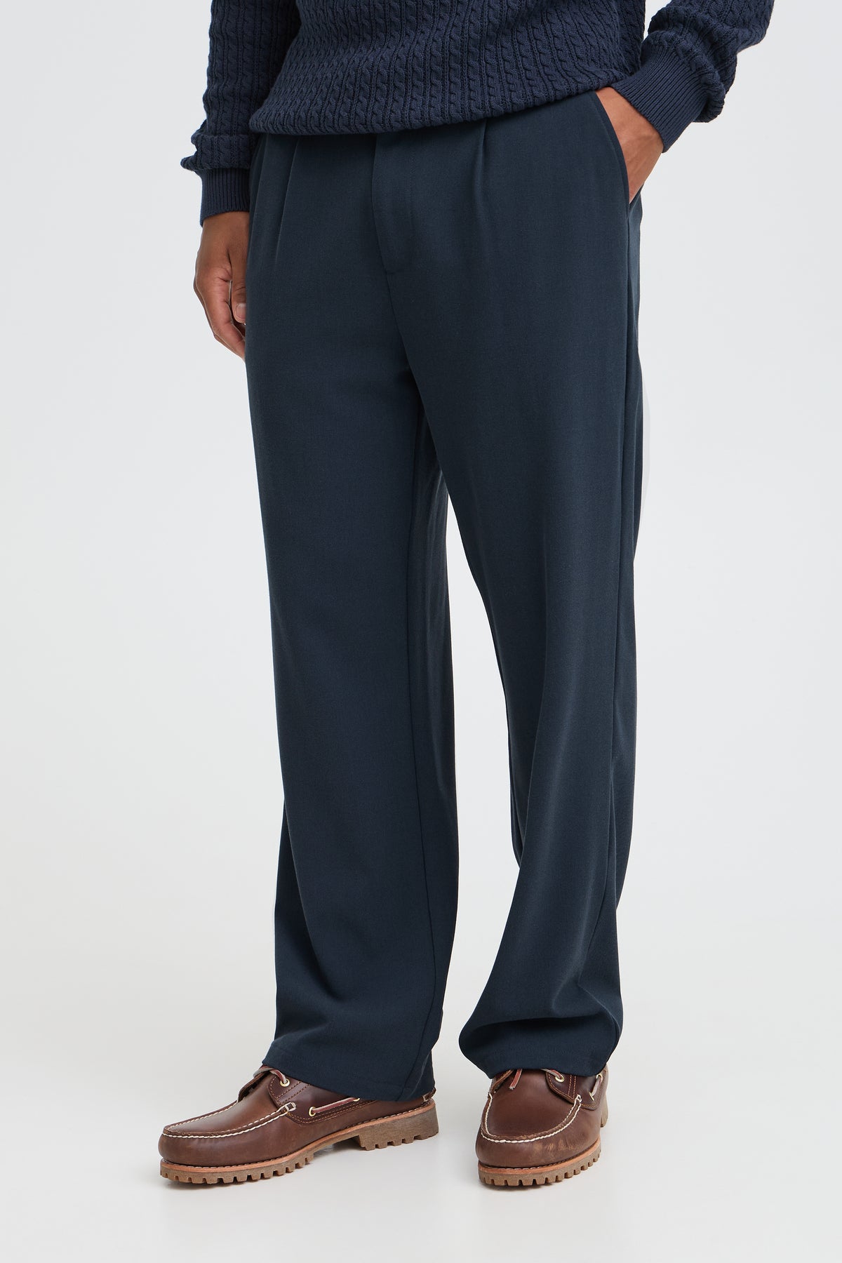 Pantalón chino Blend Malvin Loose Fit