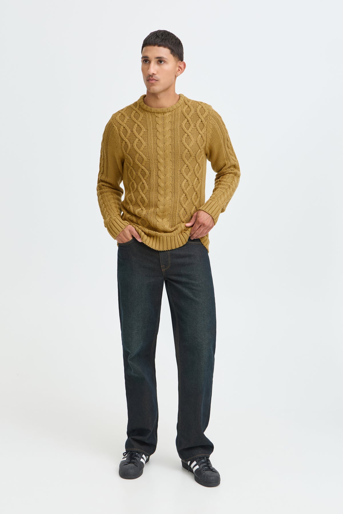 Jersey Blend de cuello redondo de ochos Mostaza