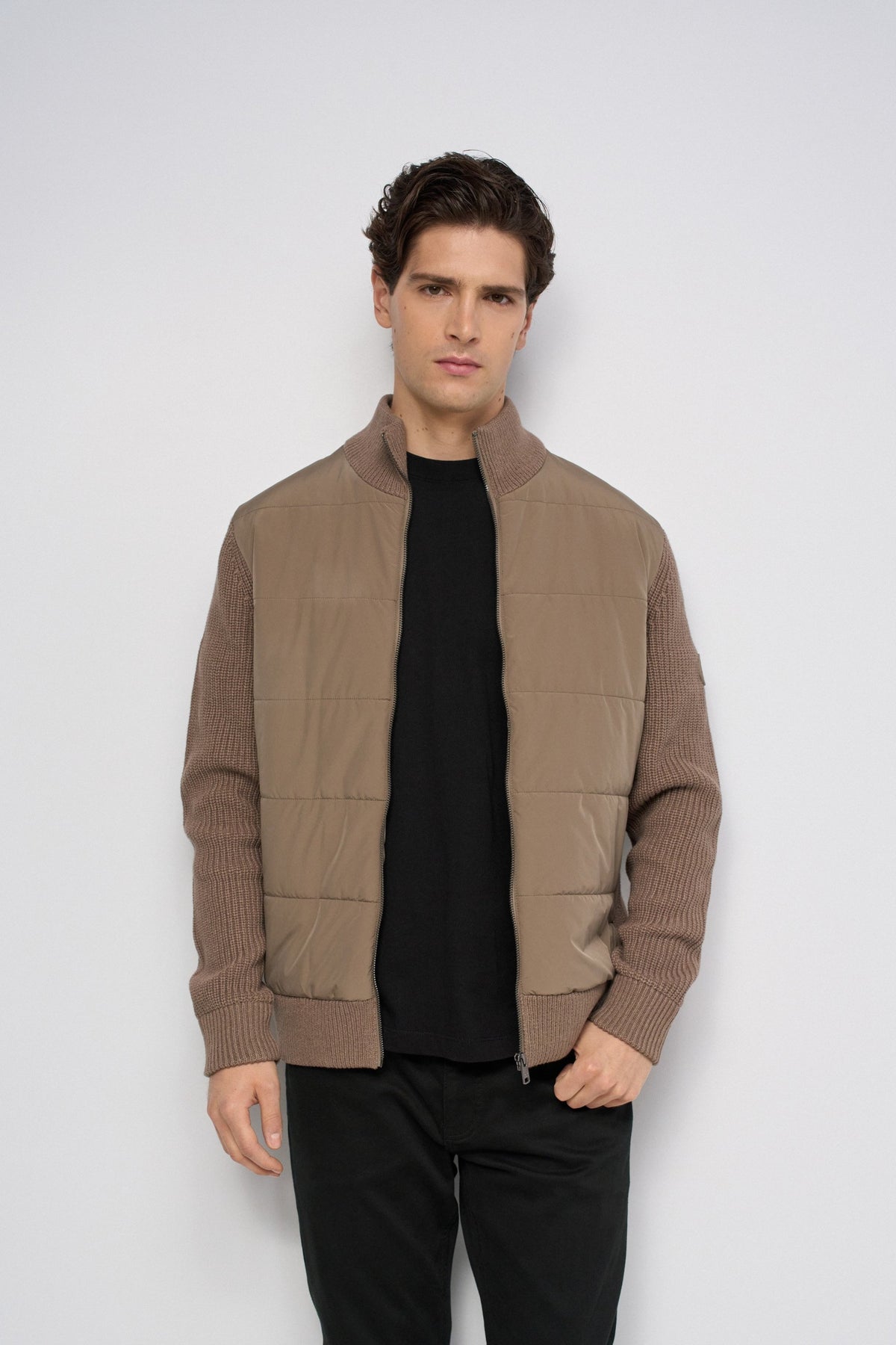 Chaqueta Salsa con mezcla de materiales