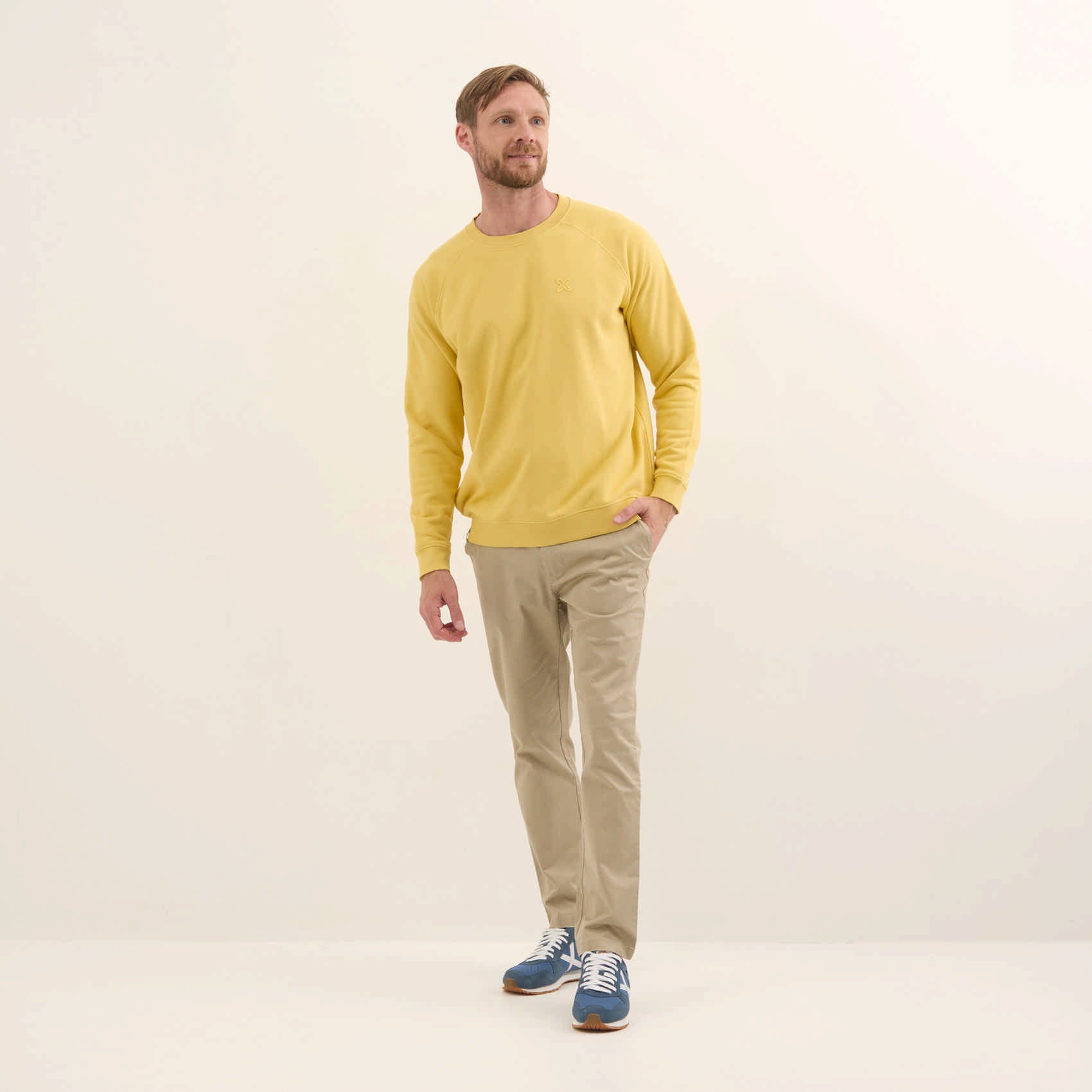 Sudadera Básica Algodón Orgánico Mostaza ESSENTIALS SWEATSHIRT MUSTARD