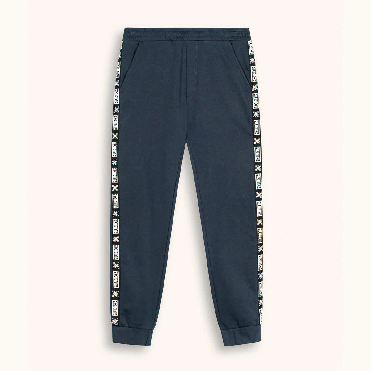 Pantalón de Chándal Slim Fit Azul Marino con Banda Lateral ESSENTIALS PANT SQUADRA NAVY
