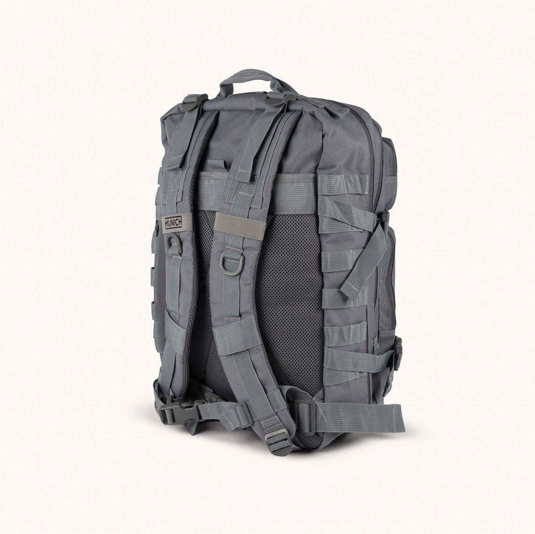 Mochila Munich Delta Backpack color negro