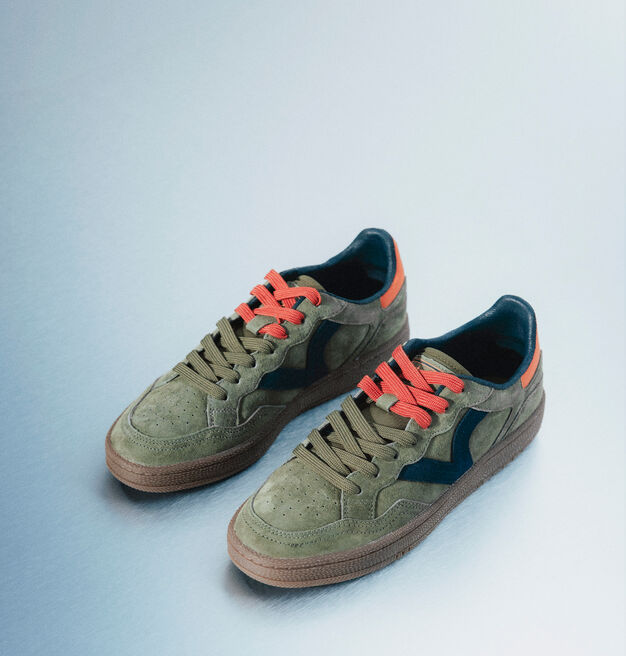 Deportiva Victoria Kaki Smash suede