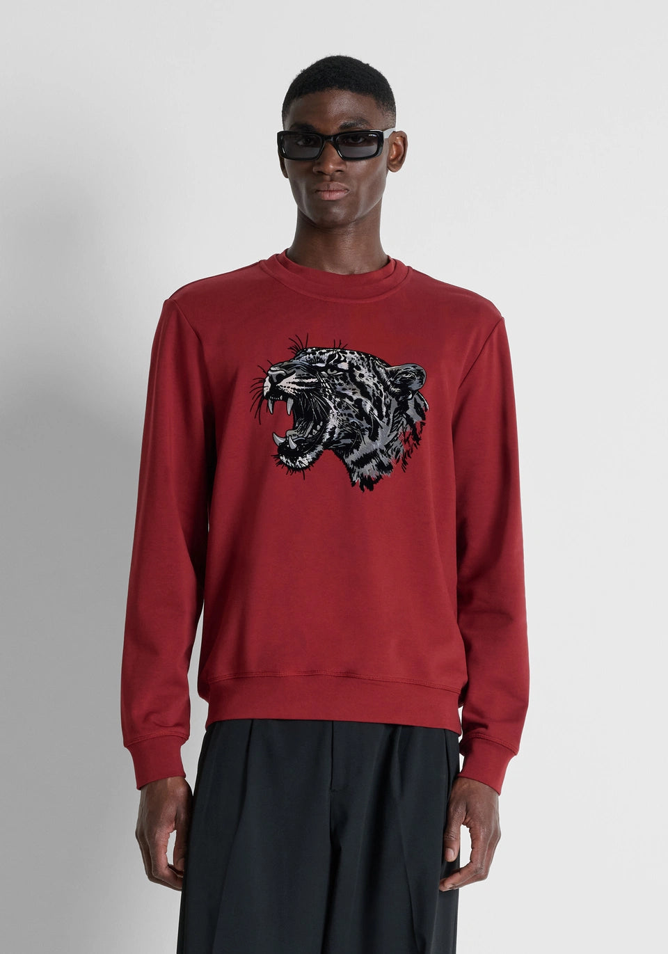 Sudadera tigre Antony Morato color vino
