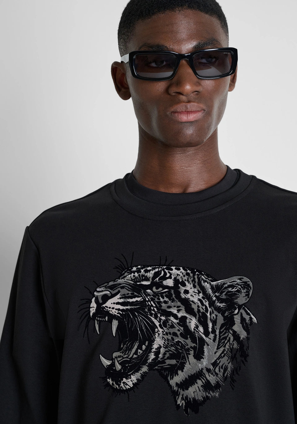 Sudadera tigre Antonio Morato color negro