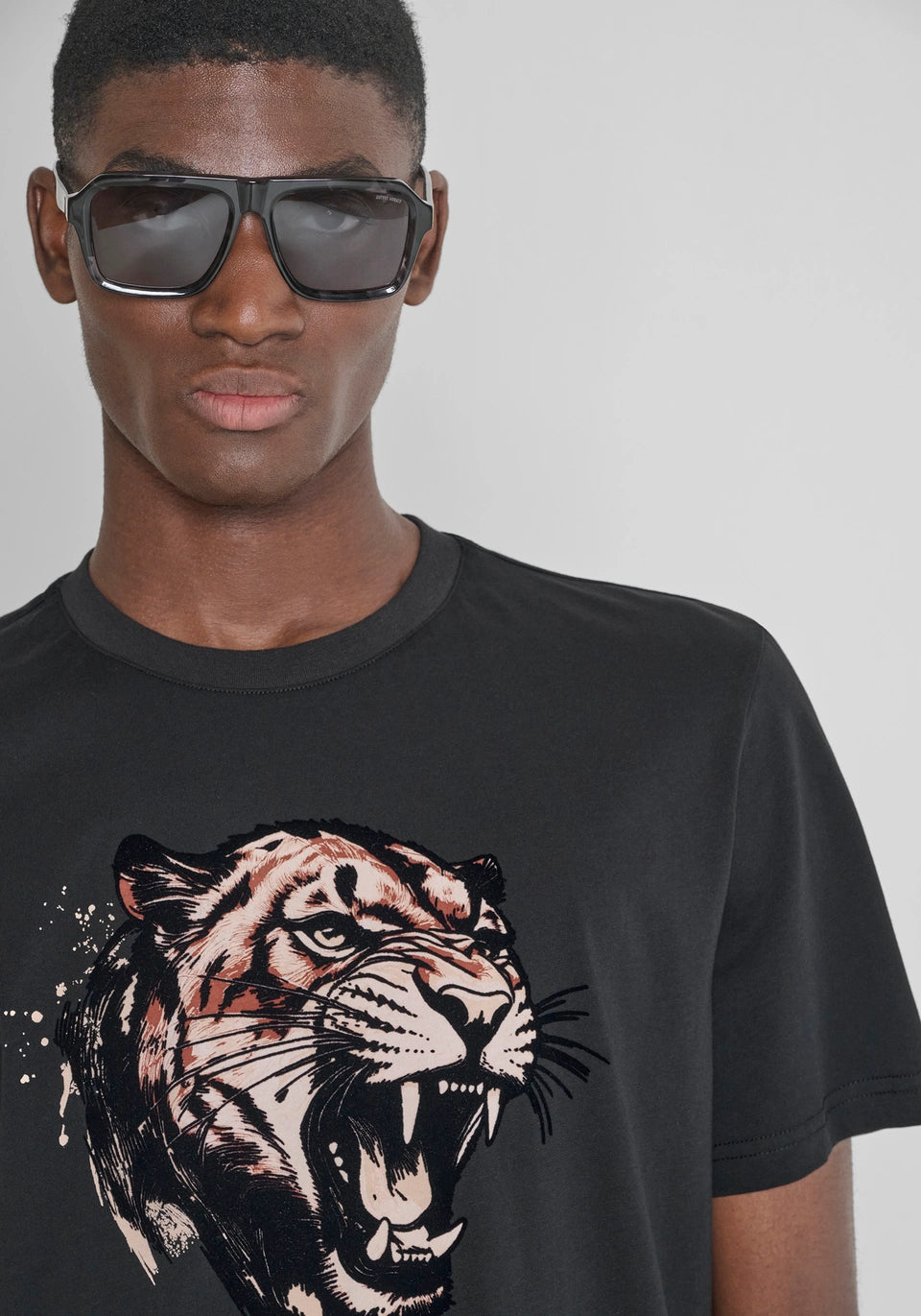 CAMISETA ANTONY MORATO REGULAR FIT DE PUNTO DE ALGODÓN CON ESTAMPADO NEGRO