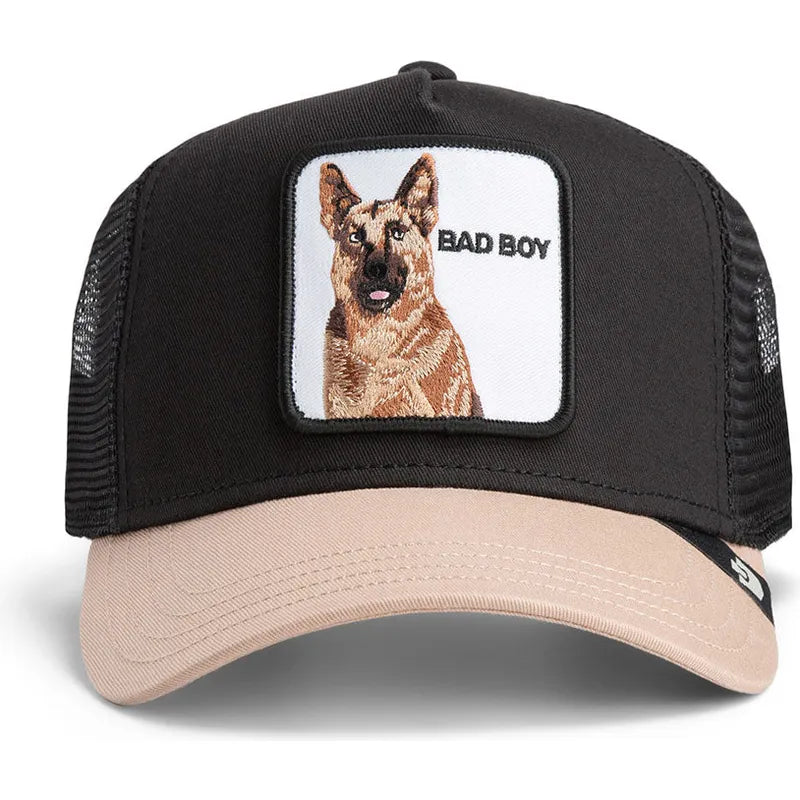 Gorra trucker negra y beige perro pastor alemán The Bad Boy The Farm de Goorin Bros.