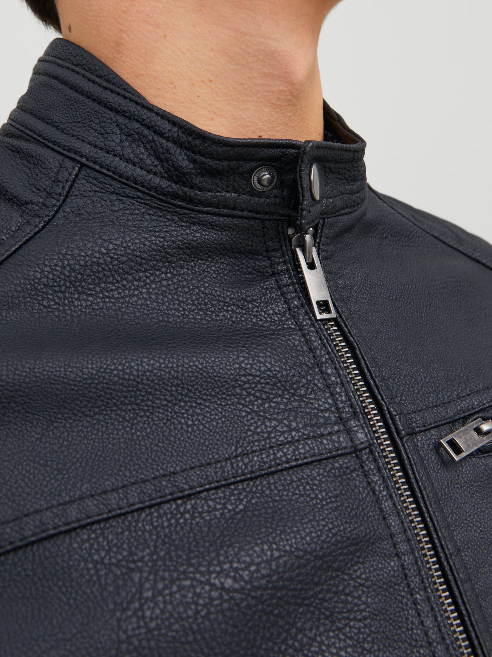 Chaqueta de gamuza sintética